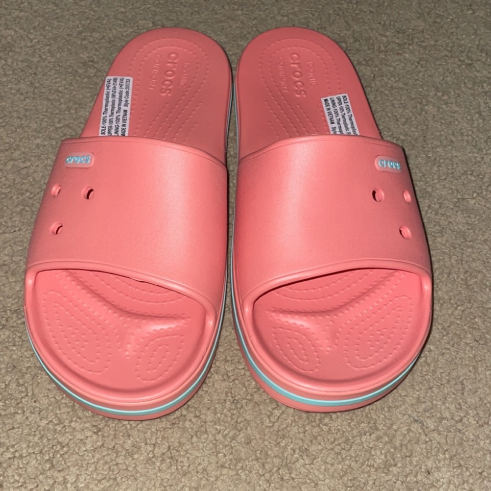 Peachy Pink croc slides size 9 women’s